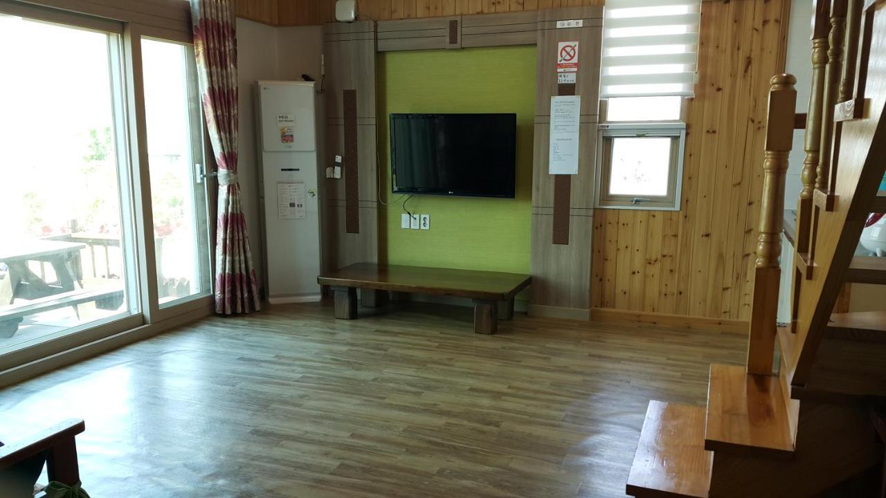 Sunmoon Pension Yeosu Exterior foto